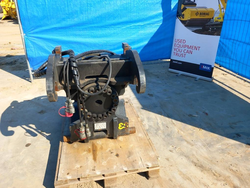Eurosteel Powertilt 300 - Tiltrotator: hình 2 Eurosteel Powertilt 300 - Tiltrotator: hình 2