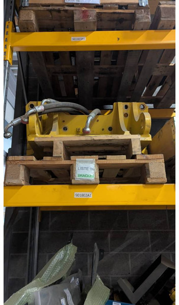 Komatsu D37PX-23 / -24 BRACKET - 11Y-21-41471 - Khung/ Sườn cho Máy móc xây dựng: hình 1 Komatsu D37PX-23 / -24 BRACKET - 11Y-21-41471 - Khung/ Sườn cho Máy móc xây dựng: hình 1