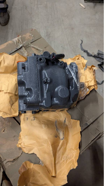 Komatsu WA380-6 or WA430-6 hydraulic pump 708-1W-41570 - Thủy lực cho Máy móc xây dựng: hình 2 Komatsu WA380-6 or WA430-6 hydraulic pump 708-1W-41570 - Thủy lực cho Máy móc xây dựng: hình 2