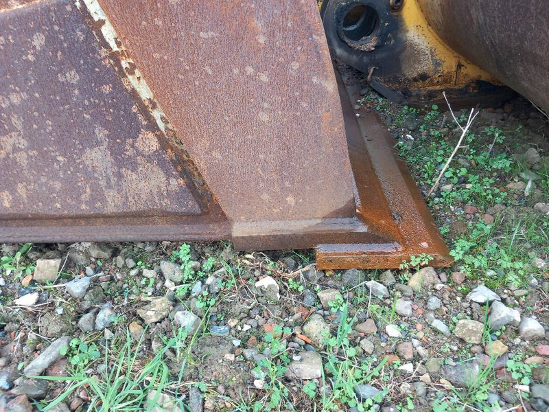 Komatsu WA480-8 - Gầu cho Máy móc xây dựng: hình 3 Komatsu WA480-8 - Gầu cho Máy móc xây dựng: hình 3