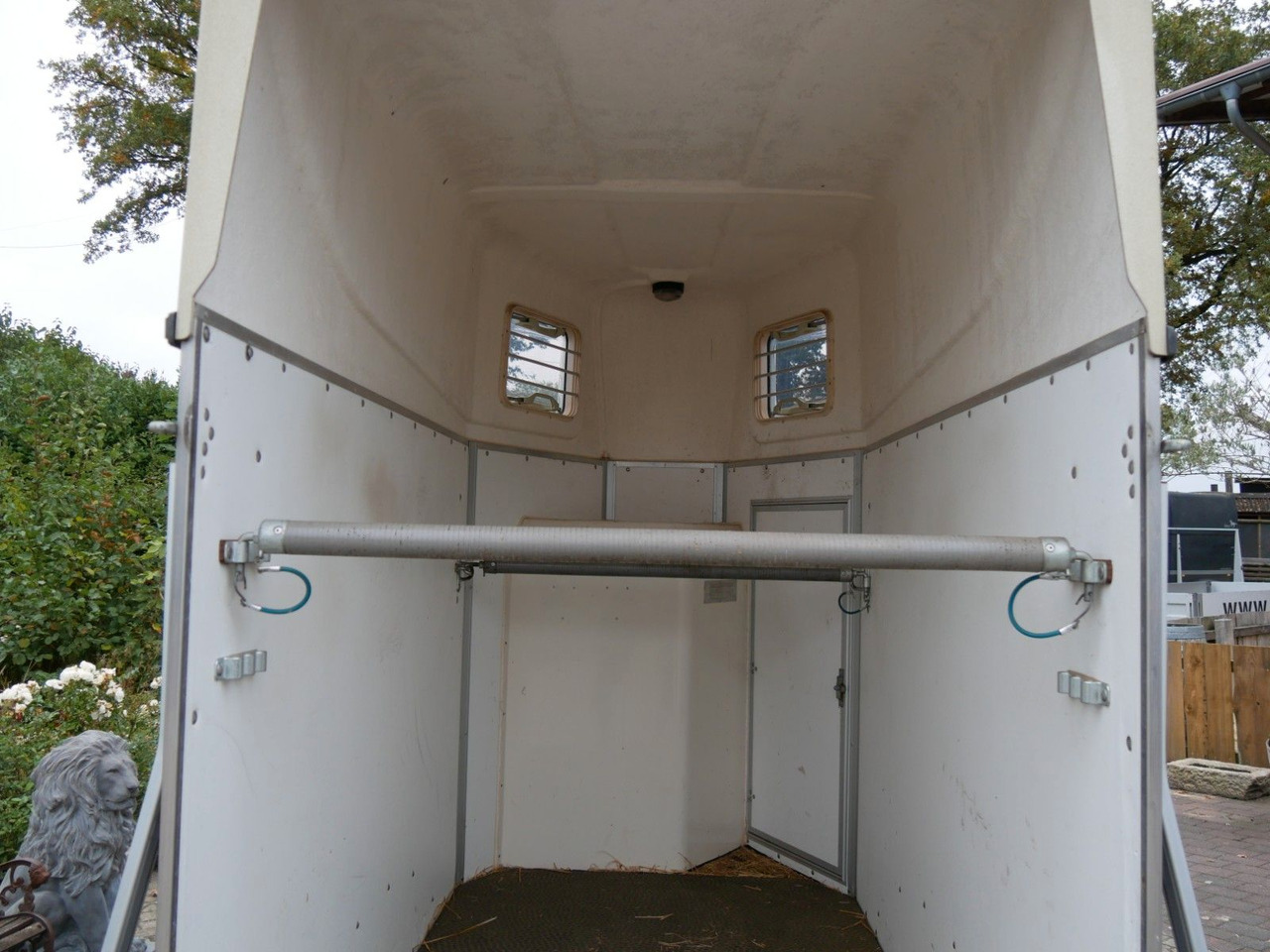 Blomert 1,5 Pferde Holz Poly - Rơ moóc chở gia súc: hình 5 Blomert 1,5 Pferde Holz Poly - Rơ moóc chở gia súc: hình 5