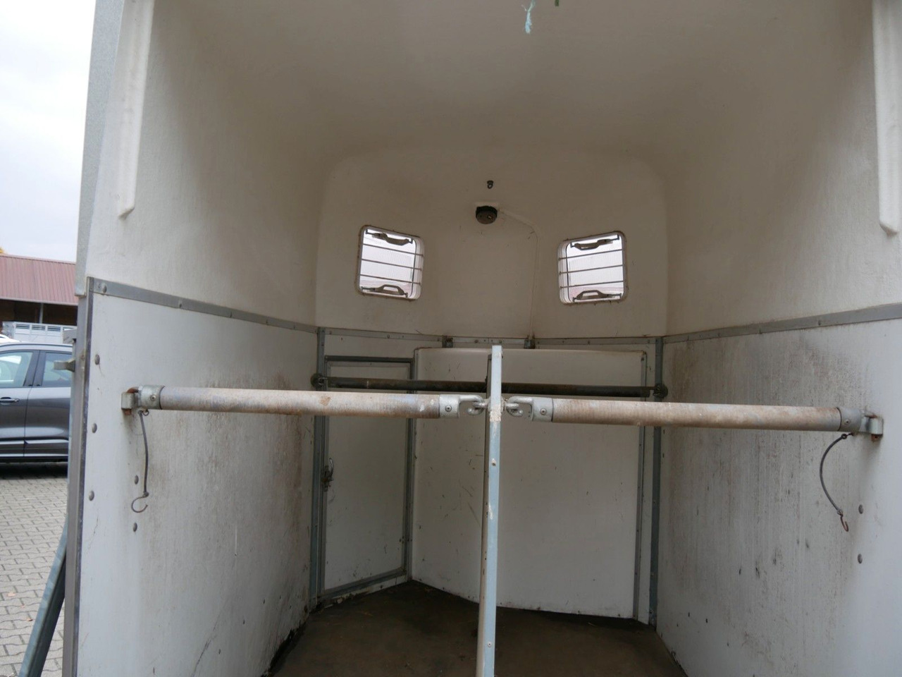 Böckmann Duo Esprit mit Sattelkammer - Rơ moóc chở gia súc: hình 5 Böckmann Duo Esprit mit Sattelkammer - Rơ moóc chở gia súc: hình 5