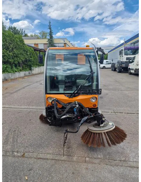 Bucher Kehrmaschine BUCHER-GUYER Kehrmaschine EG 4.500 kg Diesel Topzustand - Xe quét rác công nghiệp: hình 3 Bucher Kehrmaschine BUCHER-GUYER Kehrmaschine EG 4.500 kg Diesel Topzustand - Xe quét rác công nghiệp: hình 3