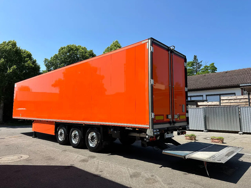 Schmitz Cargobull 3 x T-Kühl SLX*Spectrum*Bi-Temp*Doppelst.*LENK*LBW*blumenbreit*PHARMA - Sơ mi rơ moóc đông lạnh: hình 4 Schmitz Cargobull 3 x T-Kühl SLX*Spectrum*Bi-Temp*Doppelst.*LENK*LBW*blumenbreit*PHARMA - Sơ mi rơ moóc đông lạnh: hình 4