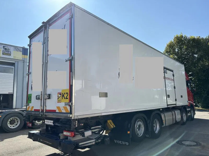 Volvo FH 16 550XL*8x2*Tief Kühlkoffer*ThermoKing*LBW - Xe tải đông lạnh: hình 5 Volvo FH 16 550XL*8x2*Tief Kühlkoffer*ThermoKing*LBW - Xe tải đông lạnh: hình 5