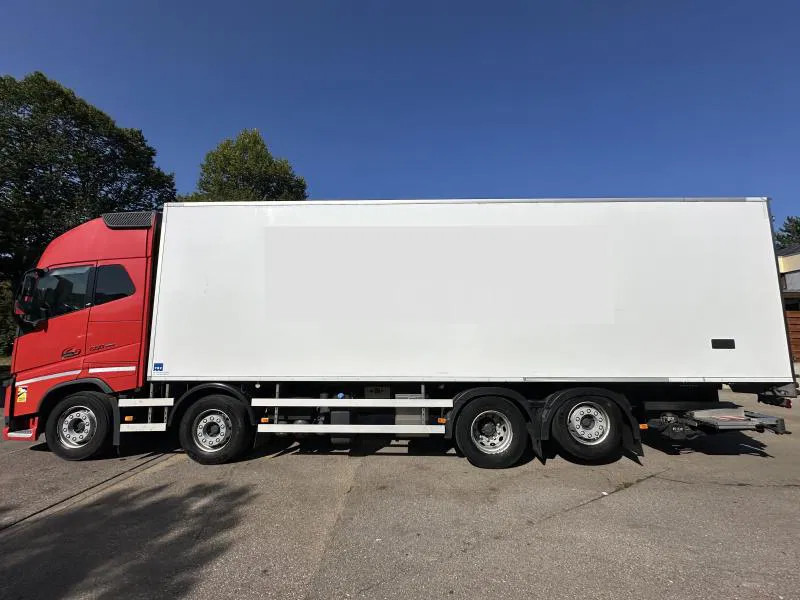 Volvo FH 16 550XL*8x2*Tief Kühlkoffer*ThermoKing*LBW - Xe tải đông lạnh: hình 2 Volvo FH 16 550XL*8x2*Tief Kühlkoffer*ThermoKing*LBW - Xe tải đông lạnh: hình 2