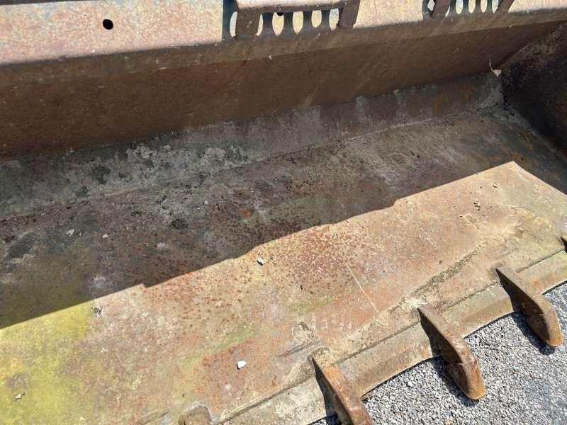 1700mm - Gầu xúc lật: hình 3 1700mm - Gầu xúc lật: hình 3