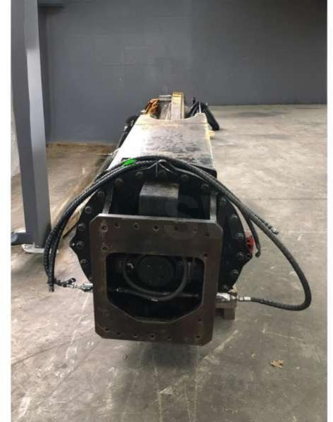 CATERPILLAR S3050 - Kéo phá dỡ: hình 3 CATERPILLAR S3050 - Kéo phá dỡ: hình 3