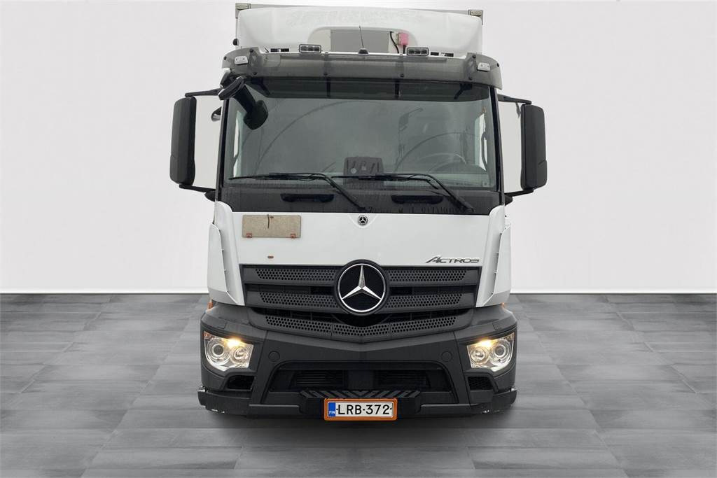 Mercedes-Benz ACTROS 5 SM 1827 L KSA - Xe tải hộp: hình 2 Mercedes-Benz ACTROS 5 SM 1827 L KSA - Xe tải hộp: hình 2