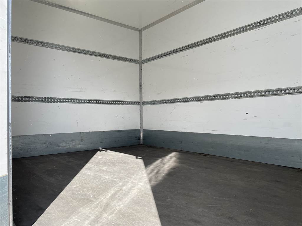 Mercedes-Benz ATEGO 1223L - Xe tải hộp: hình 4 Mercedes-Benz ATEGO 1223L - Xe tải hộp: hình 4