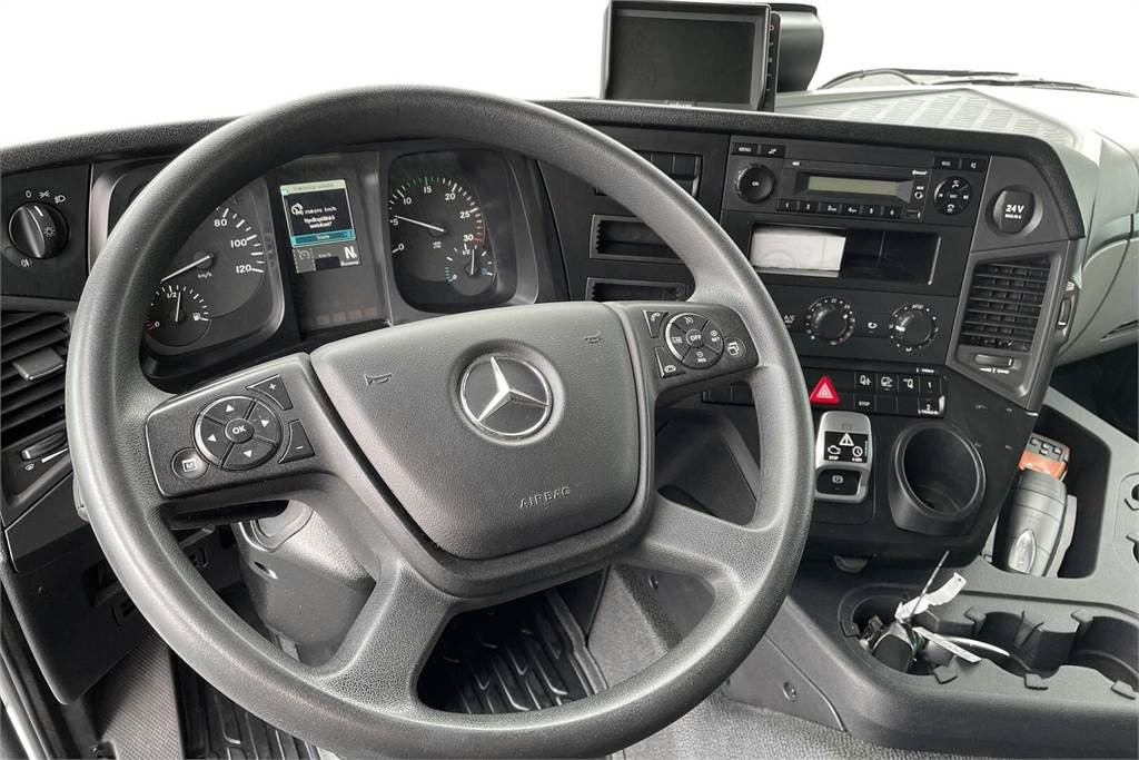 Xe tải đẳng nhiệt Mercedes-Benz Actros 1827 4x2 8,7m umpikori+PL nostin: hình 8