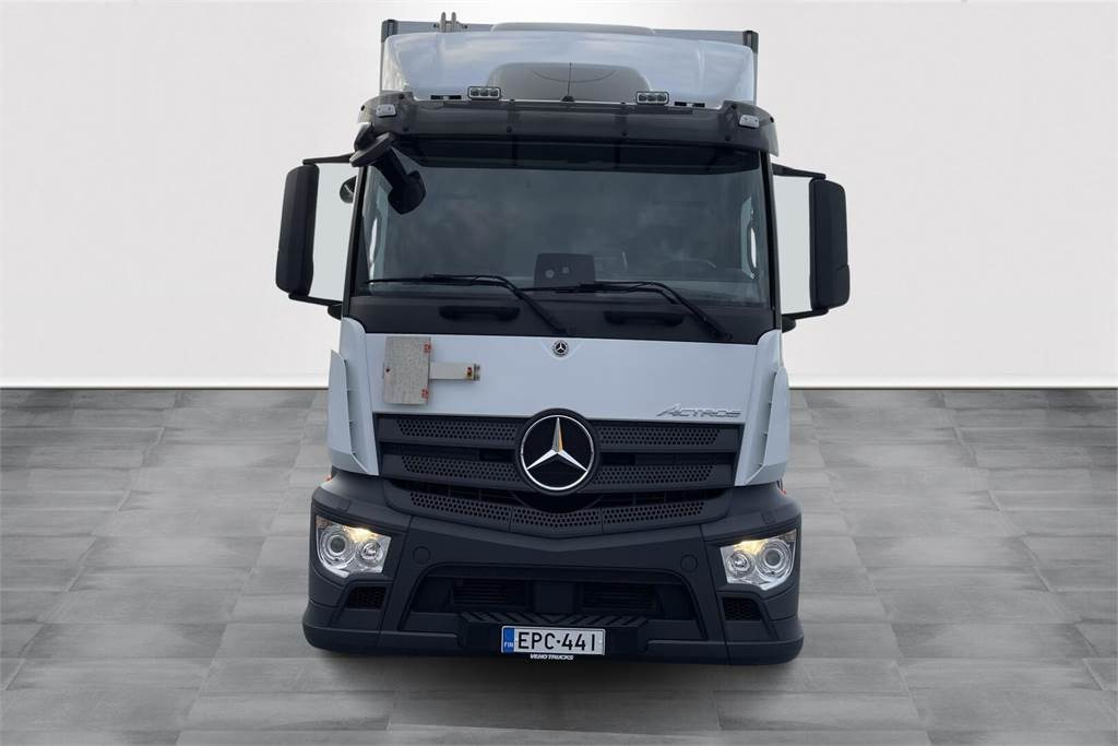 Mercedes-Benz Actros 1827 L 8,7m Ksa Umpikori - Xe tải hộp: hình 2 Mercedes-Benz Actros 1827 L 8,7m Ksa Umpikori - Xe tải hộp: hình 2