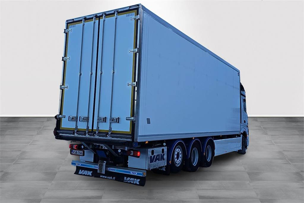 Mercedes-Benz Actros L 3558 - Xe tải đẳng nhiệt: hình 5 Mercedes-Benz Actros L 3558 - Xe tải đẳng nhiệt: hình 5