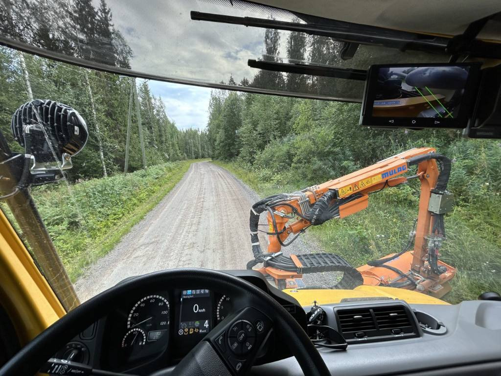 Mercedes-Benz UNIMOG U530/3900 - Tiện ích/ Xe đặc dụng: hình 5 Mercedes-Benz UNIMOG U530/3900 - Tiện ích/ Xe đặc dụng: hình 5