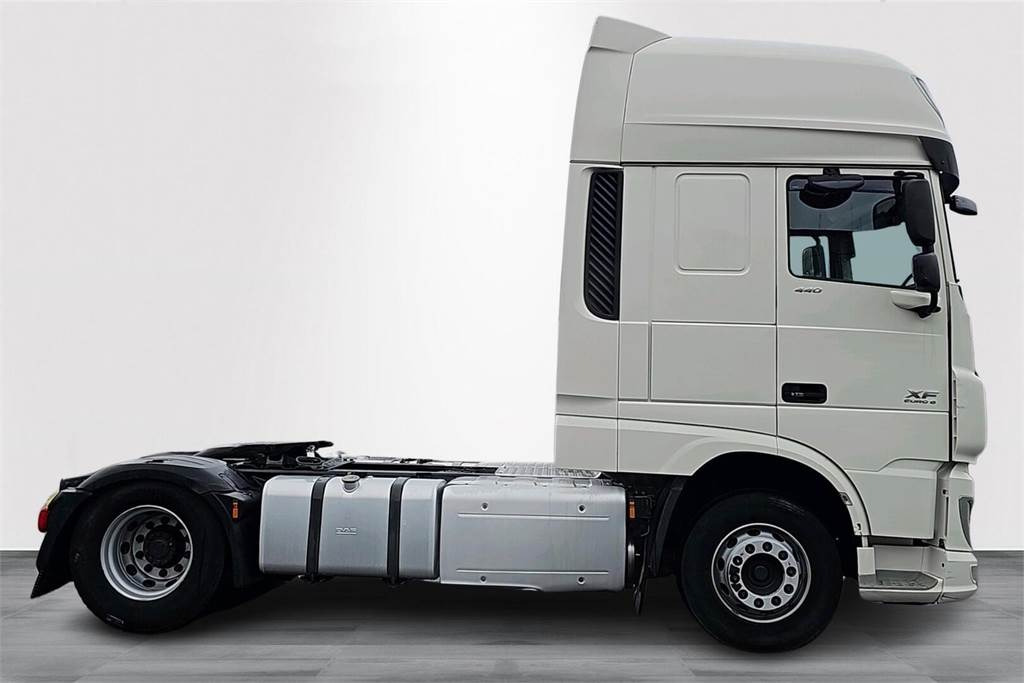 DAF XF 440 - Xe đầu kéo: hình 4 DAF XF 440 - Xe đầu kéo: hình 4