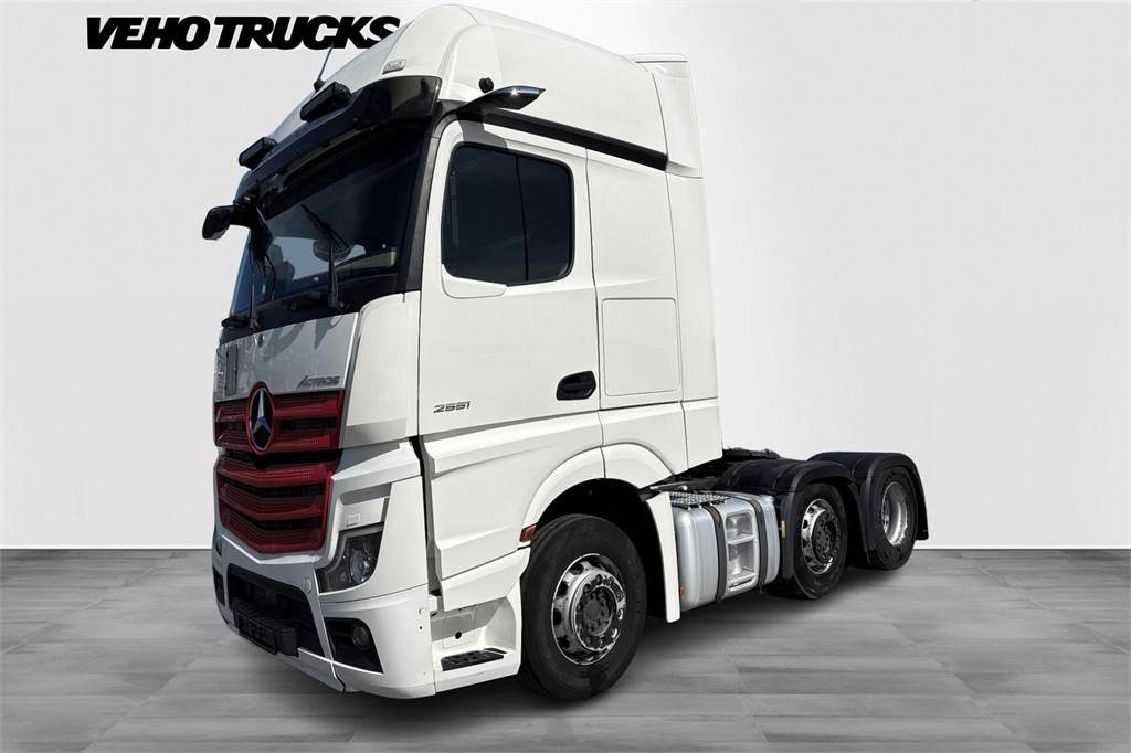 Mercedes-Benz ACTROS 2551LS 6x2/4 Väliteli - Xe đầu kéo: hình 2 Mercedes-Benz ACTROS 2551LS 6x2/4 Väliteli - Xe đầu kéo: hình 2