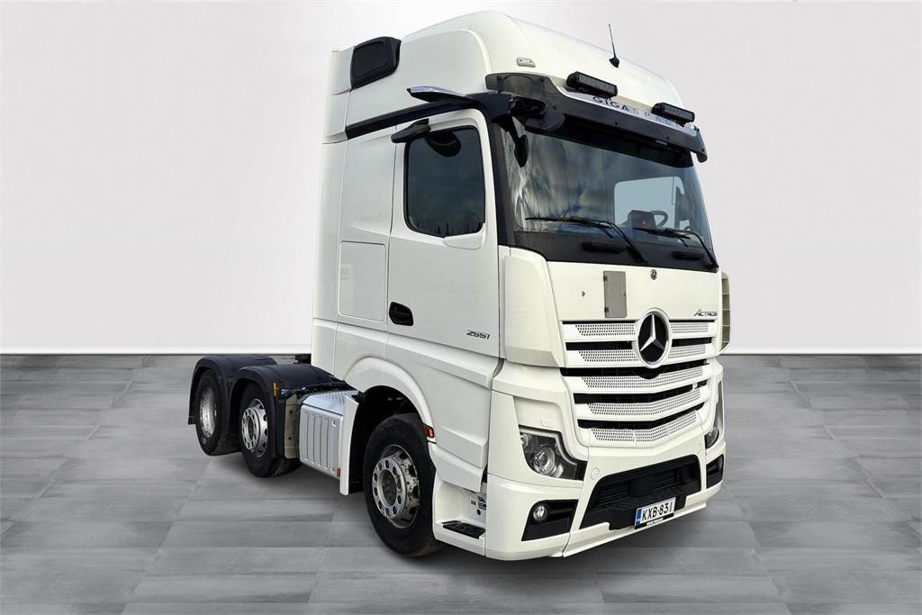 Mercedes-Benz ACTROS 5 2551 LS 6x2 - Xe đầu kéo: hình 3 Mercedes-Benz ACTROS 5 2551 LS 6x2 - Xe đầu kéo: hình 3