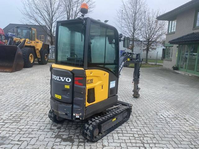 Volvo EC 20 E MIETE / RENTAL (12001805) - Máy xúc mini: hình 4 Volvo EC 20 E MIETE / RENTAL (12001805) - Máy xúc mini: hình 4