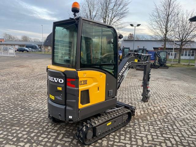 Volvo EC 20 E MIETE / RENTAL (12001812) - Máy xúc mini: hình 4 Volvo EC 20 E MIETE / RENTAL (12001812) - Máy xúc mini: hình 4
