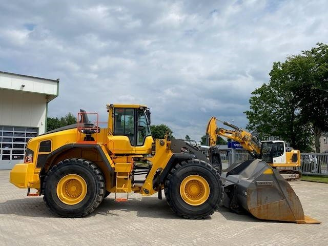 Volvo L 260 H 6.8 cbm MIETE / RENTAL (12002252) - Máy xúc lật bánh lốp: hình 5 Volvo L 260 H 6.8 cbm MIETE / RENTAL (12002252) - Máy xúc lật bánh lốp: hình 5