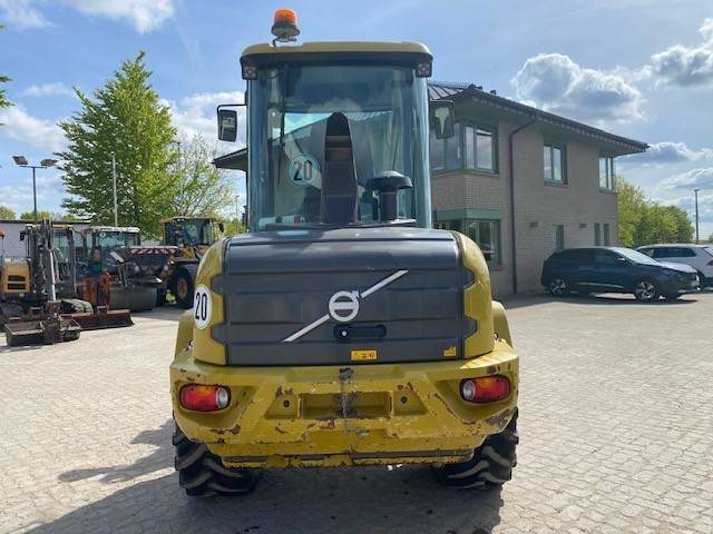 Volvo L 35 G MIETE / RENTAL (12002209) - Máy xúc lật bánh lốp: hình 3 Volvo L 35 G MIETE / RENTAL (12002209) - Máy xúc lật bánh lốp: hình 3