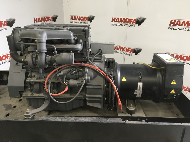 Deutz BF4L2011 GENERATOR 40KVA NEW - Bộ phát điện: hình 2 Deutz BF4L2011 GENERATOR 40KVA NEW - Bộ phát điện: hình 2