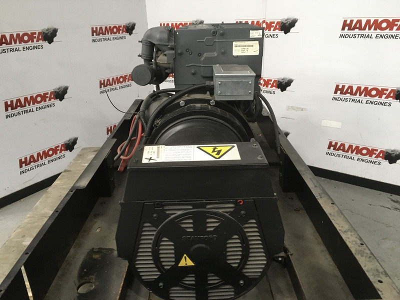 Deutz BF4L2011 GENERATOR 40KVA NEW - Bộ phát điện: hình 4 Deutz BF4L2011 GENERATOR 40KVA NEW - Bộ phát điện: hình 4