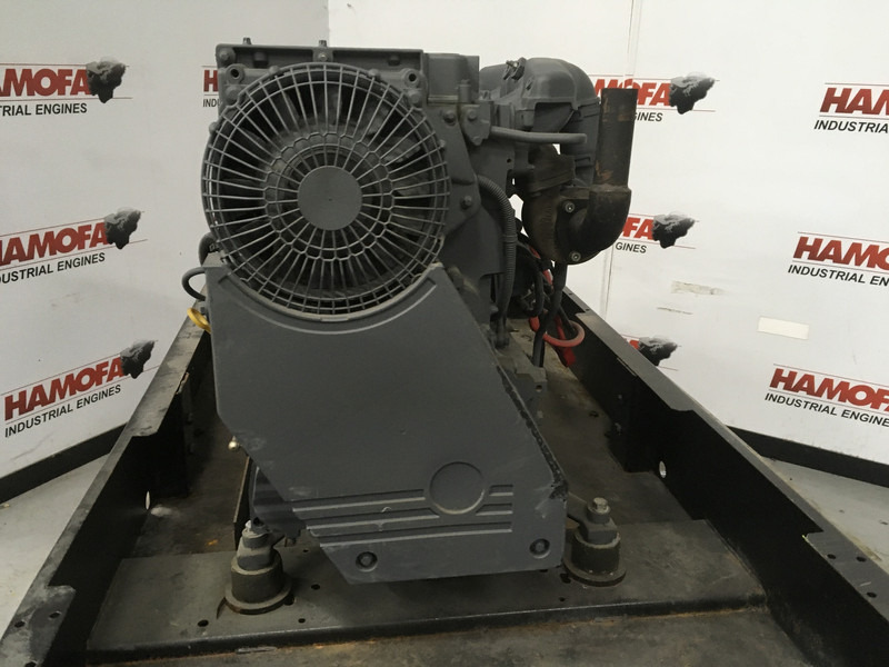 Deutz BF4L2011 GENERATOR 40KVA NEW - Bộ phát điện: hình 3 Deutz BF4L2011 GENERATOR 40KVA NEW - Bộ phát điện: hình 3