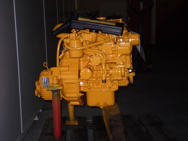 Mitsubishi L2C RECONDITIONED - Máy móc xây dựng: hình 2 Mitsubishi L2C RECONDITIONED - Máy móc xây dựng: hình 2