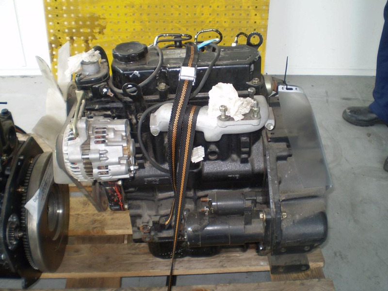 Mitsubishi S3 L2 FOR PARTS - Máy móc xây dựng: hình 1 Mitsubishi S3 L2 FOR PARTS - Máy móc xây dựng: hình 1