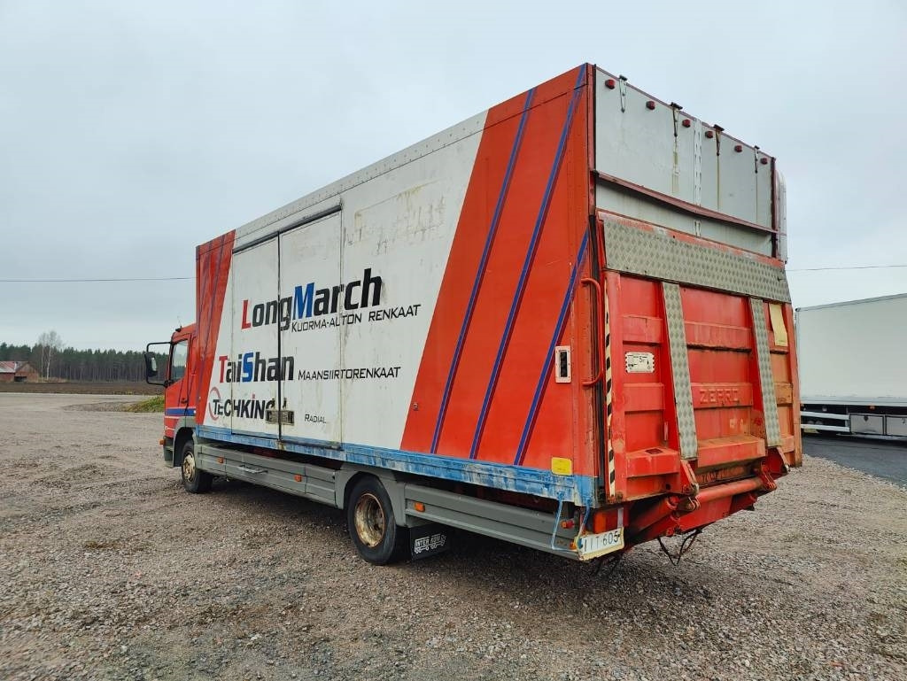 Mercedes-Benz Atego 1023 - Xe tải hộp: hình 3 Mercedes-Benz Atego 1023 - Xe tải hộp: hình 3