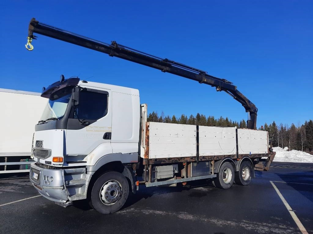 Sisu E12 - Xe cẩu tự hành: hình 1 Sisu E12 - Xe cẩu tự hành: hình 1