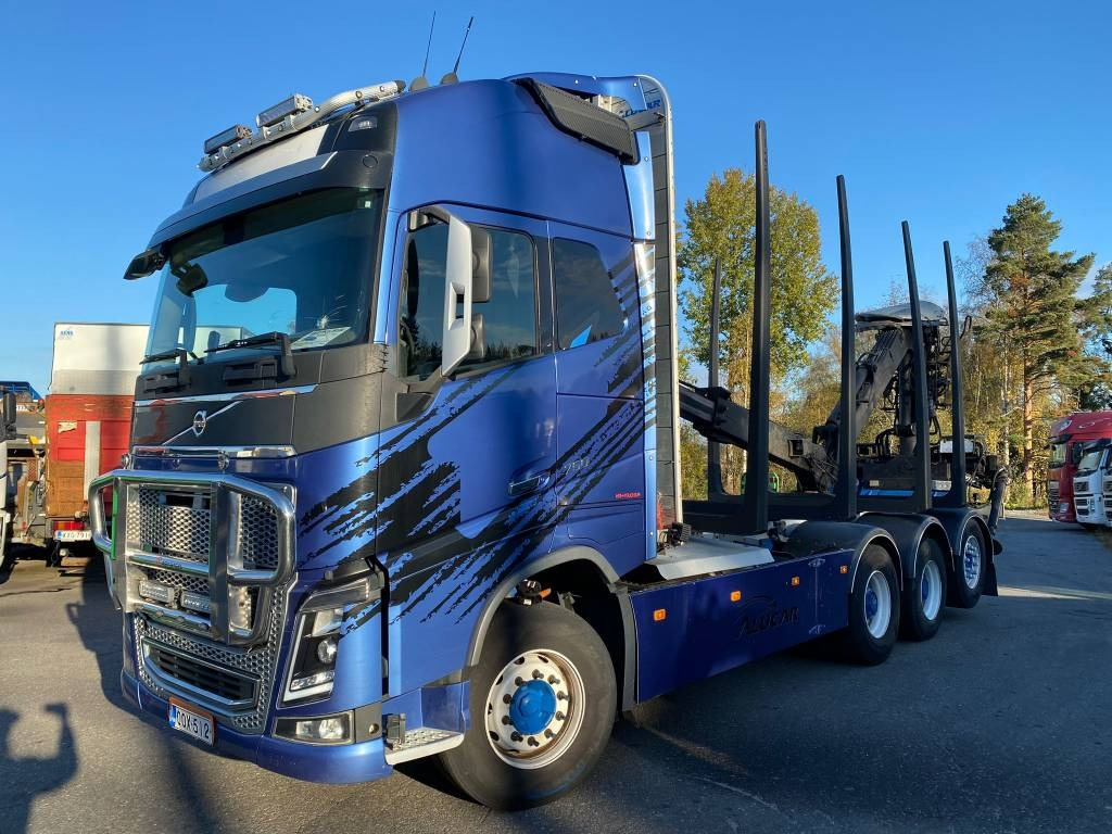 Volvo FH 16 - Xe chở gỗ: hình 1 Volvo FH 16 - Xe chở gỗ: hình 1