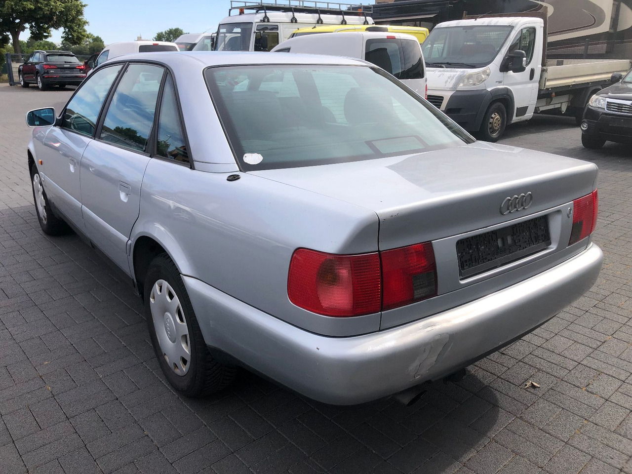 Audi A6 C4 1.8 Automatik - Sedan: hình 4 Audi A6 C4 1.8 Automatik - Sedan: hình 4