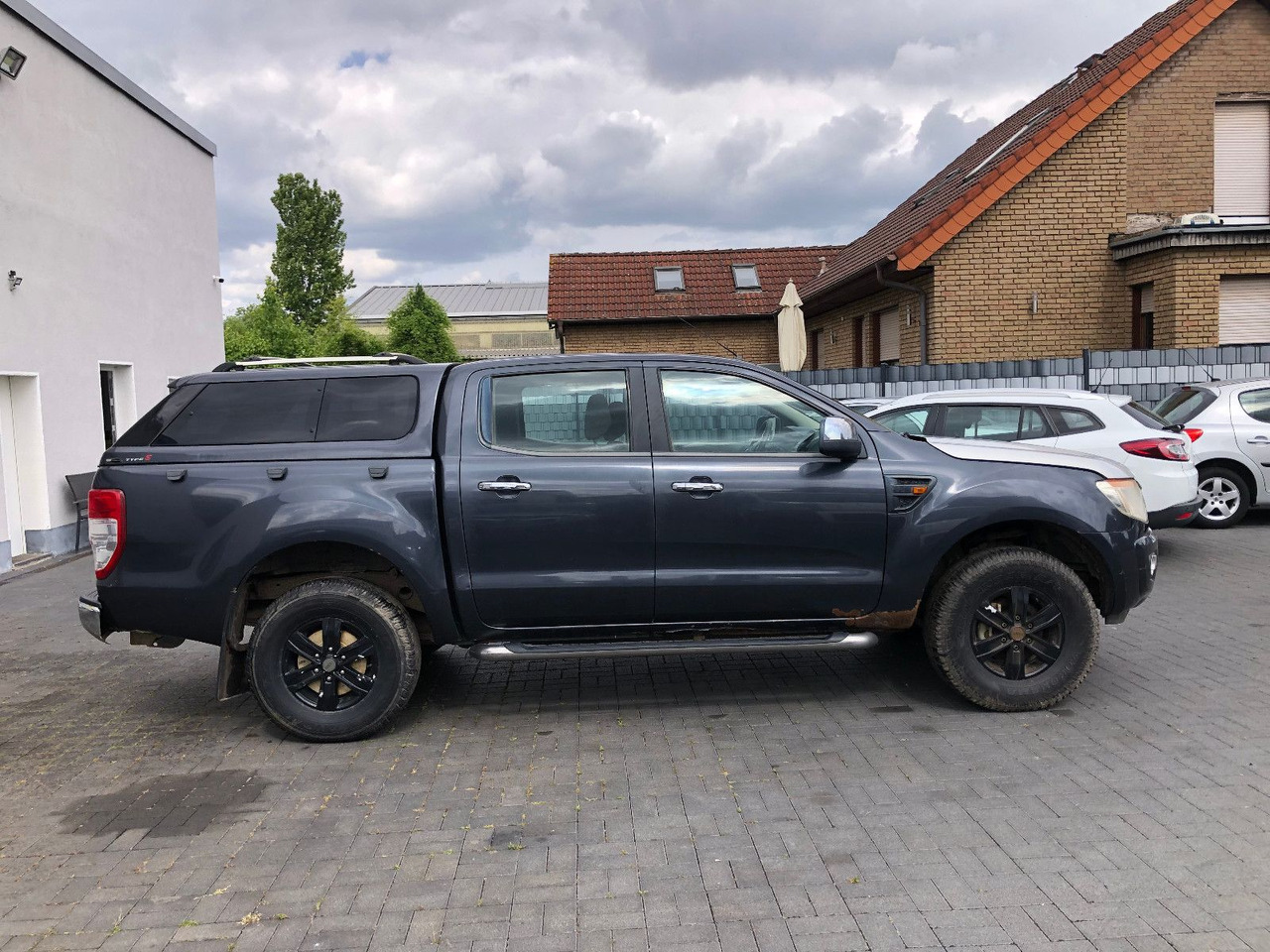 Ford Ranger XLT Doppelkabine 4x4 - SUV: hình 5 Ford Ranger XLT Doppelkabine 4x4 - SUV: hình 5