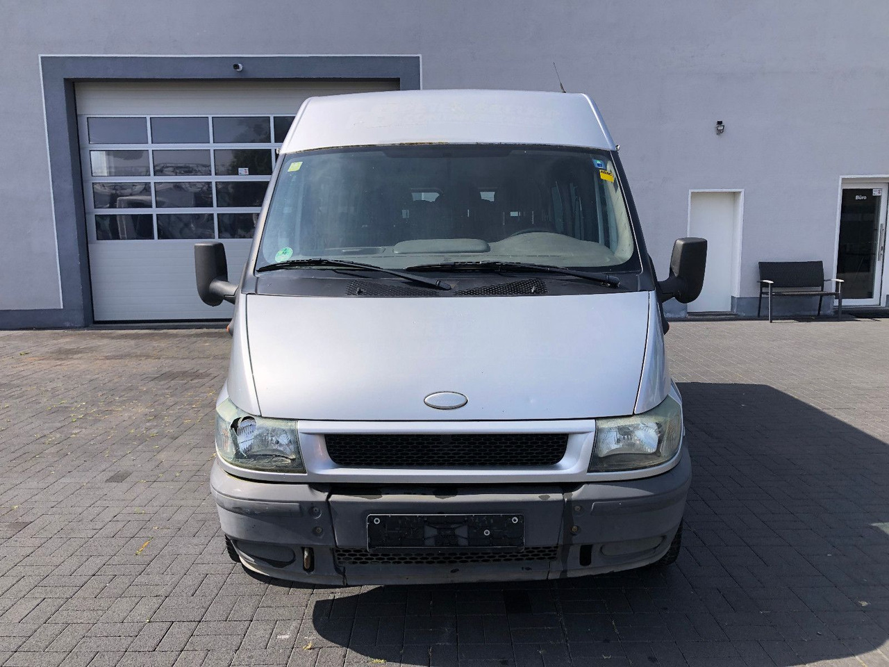 Ford Transit 2.4 TDi, Heckantrieb, 8-Sitzer, Klima - Xe van chở khách: hình 5 Ford Transit 2.4 TDi, Heckantrieb, 8-Sitzer, Klima - Xe van chở khách: hình 5