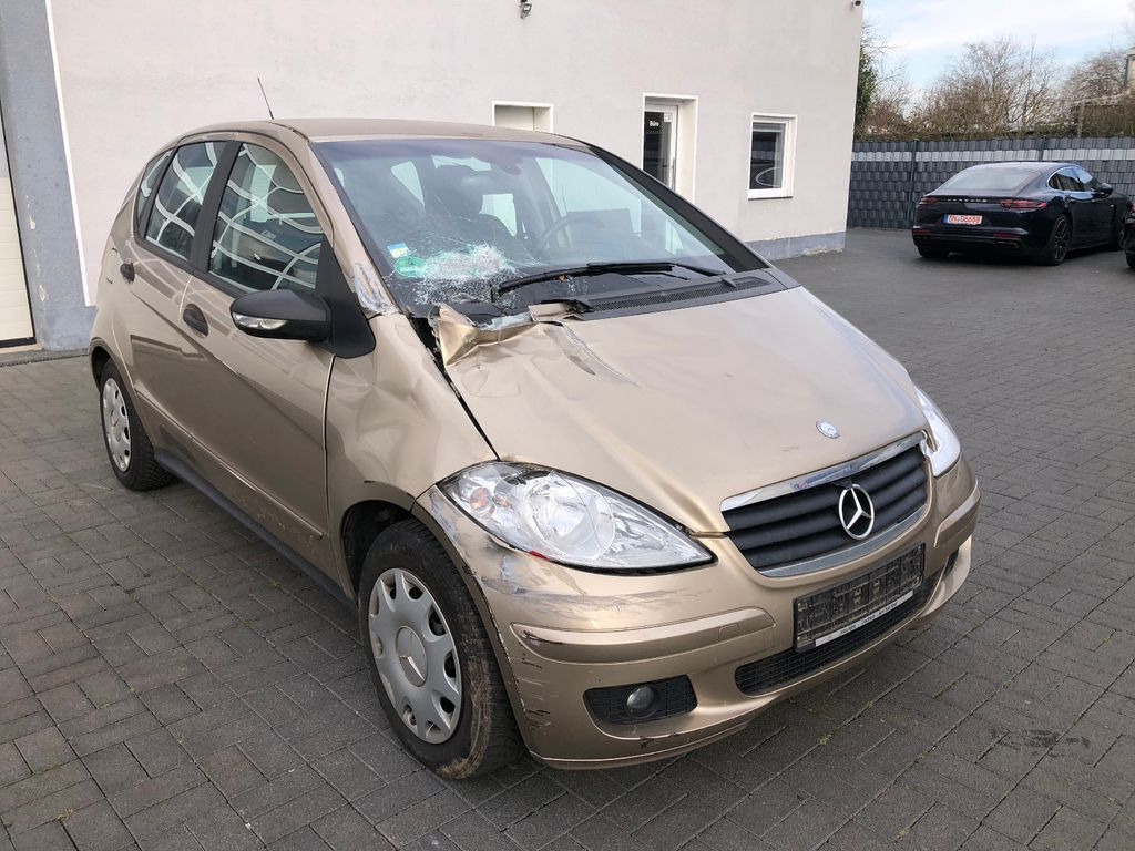 Mercedes-Benz A 150 A -Klasse A 150 - Xe hơi: hình 1 Mercedes-Benz A 150 A -Klasse A 150 - Xe hơi: hình 1
