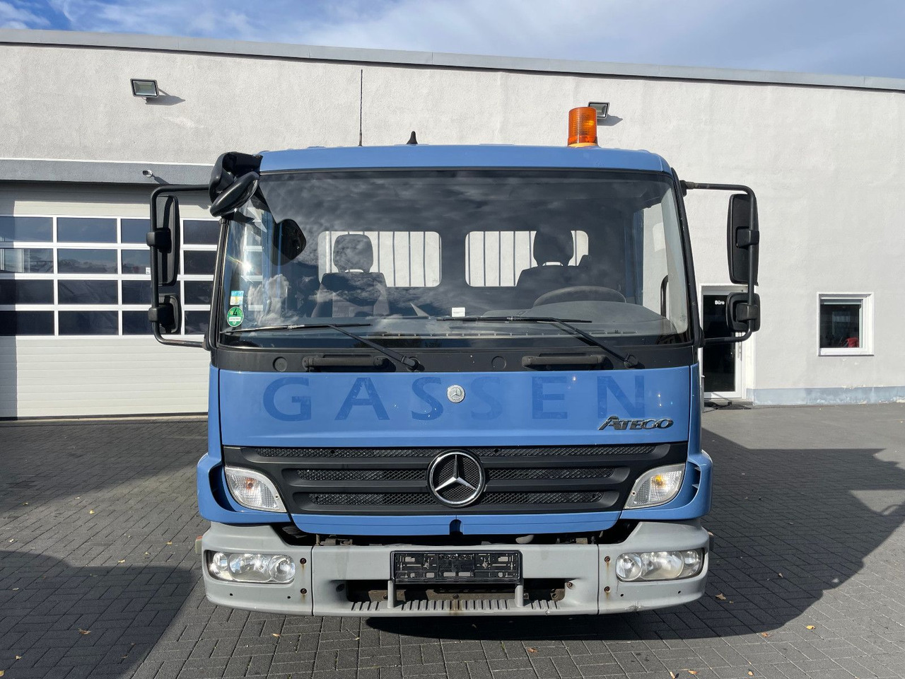 Mercedes-Benz Atego 818 Pritsche Euro 5 - Xe tải nhỏ phẳng: hình 5 Mercedes-Benz Atego 818 Pritsche Euro 5 - Xe tải nhỏ phẳng: hình 5