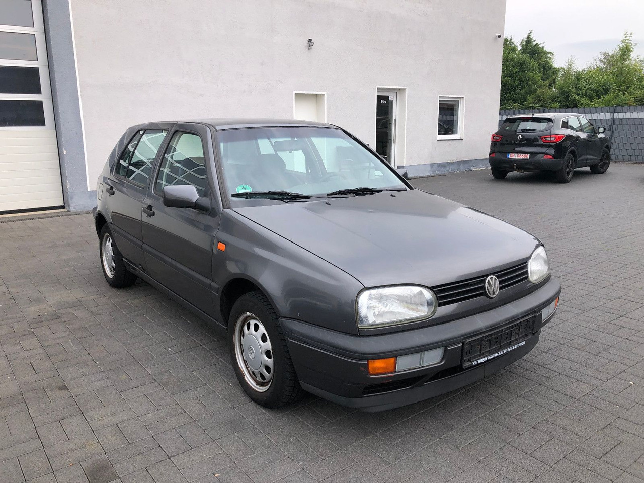 Volkswagen Golf 1.8 GL Klima - Sedan: hình 1 Volkswagen Golf 1.8 GL Klima - Sedan: hình 1