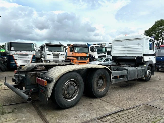 MAN 26.414 FNL-T (6-CILINDERHEADS) 6x4 CHASSIS (EURO 2 / ZF16 MANUAL GEARBOX / REDUCTION AXLES) - Xe tải khung gầm: hình 3 MAN 26.414 FNL-T (6-CILINDERHEADS) 6x4 CHASSIS (EURO 2 / ZF16 MANUAL GEARBOX / REDUCTION AXLES) - Xe tải khung gầm: hình 3