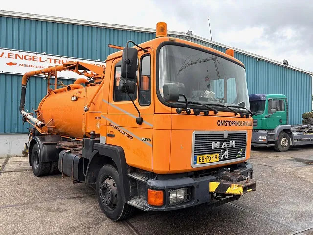 MAN F 15.192 (6-CILINDER) WITH GEESINK VACUUM TANK (MANUAL GEARBOX / P.T.O.) ORIGINAL DUTCH TRUCK - Xe tải chân không: hình 2 MAN F 15.192 (6-CILINDER) WITH GEESINK VACUUM TANK (MANUAL GEARBOX / P.T.O.) ORIGINAL DUTCH TRUCK - Xe tải chân không: hình 2