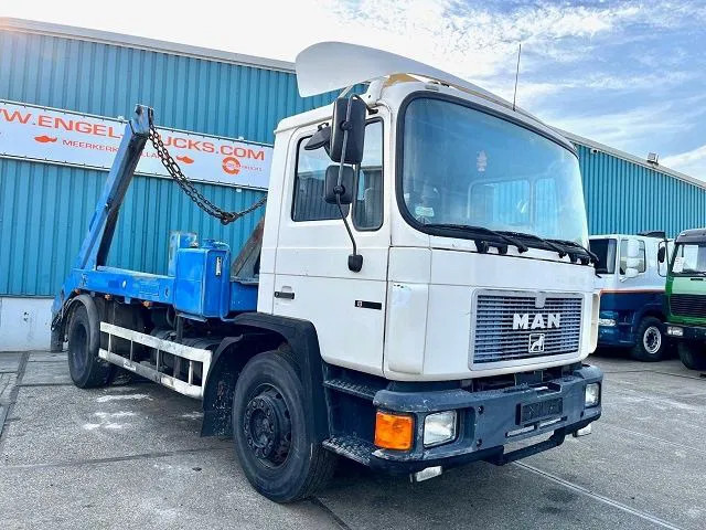 MAN F 18.232 (6 CILINDER) M90 WITH TELESCOPIC CONTAINER SYSTEM (8 GEARS MANUAL GEARBOX / EURO 1 (MECHANICAL PUMP AND INJECTORS)) - Xe tải chở thùng nhỏ: hình 2 MAN F 18.232 (6 CILINDER) M90 WITH TELESCOPIC CONTAINER SYSTEM (8 GEARS MANUAL GEARBOX / EURO 1 (MECHANICAL PUMP AND INJECTORS)) - Xe tải chở thùng nhỏ: hình 2
