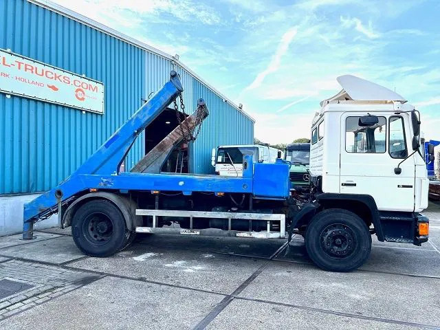 MAN F 18.232 (6 CILINDER) M90 WITH TELESCOPIC CONTAINER SYSTEM (8 GEARS MANUAL GEARBOX / EURO 1 (MECHANICAL PUMP AND INJECTORS)) - Xe tải chở thùng nhỏ: hình 4 MAN F 18.232 (6 CILINDER) M90 WITH TELESCOPIC CONTAINER SYSTEM (8 GEARS MANUAL GEARBOX / EURO 1 (MECHANICAL PUMP AND INJECTORS)) - Xe tải chở thùng nhỏ: hình 4