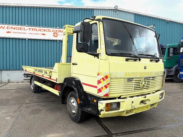 Mercedes-Benz LK 817 AUTO TRANSPORTER (6-CILINDER / FULL STEEL SUSPENSION / MANUAL GEARBOX / WINCH / ETC.) - Xe tải chuyên chở tự động: hình 2 Mercedes-Benz LK 817 AUTO TRANSPORTER (6-CILINDER / FULL STEEL SUSPENSION / MANUAL GEARBOX / WINCH / ETC.) - Xe tải chuyên chở tự động: hình 2