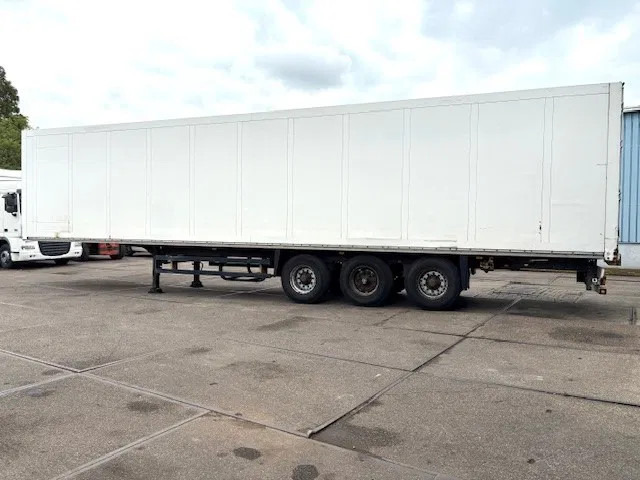 Schmitz Cargobull SKO 24 DOUBLE STOCK CLOSED BOX (BPW-AXLES / DRUM BRAKS / ABS-EBS BRAKES) - Sơ mi rơ moóc hộp kín: hình 5 Schmitz Cargobull SKO 24 DOUBLE STOCK CLOSED BOX (BPW-AXLES / DRUM BRAKS / ABS-EBS BRAKES) - Sơ mi rơ moóc hộp kín: hình 5
