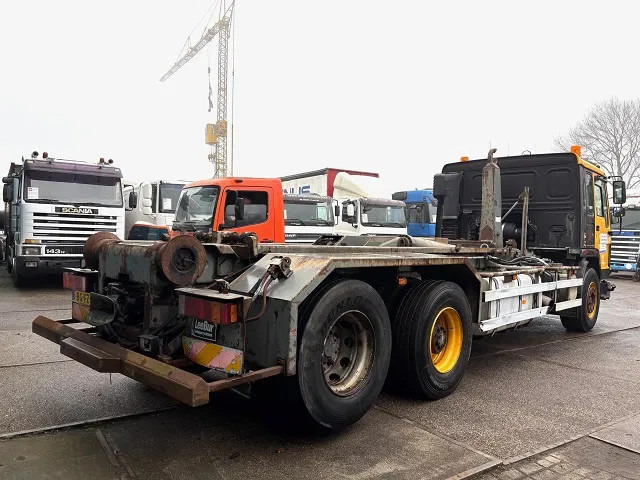 Volvo FL 12.380 6x2 A-RIDE (ORIGINAL DUTCH) HOOK-ARM CONTAINER SYSTEM (FULL STEEL SUSPENSION / REDUCTION AXLE / 10 TIRES / 8.000 KG. F - Xe tải nâng móc: hình 3 Volvo FL 12.380 6x2 A-RIDE (ORIGINAL DUTCH) HOOK-ARM CONTAINER SYSTEM (FULL STEEL SUSPENSION / REDUCTION AXLE / 10 TIRES / 8.000 KG. F - Xe tải nâng móc: hình 3