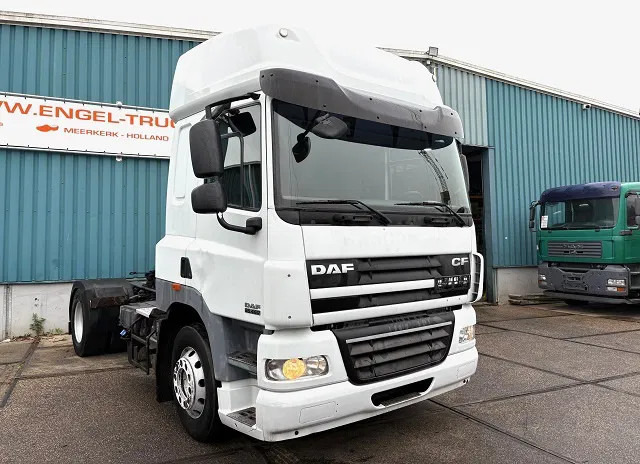 DAF CF 85.460 SPACECAB 4x2 (AS-TRONIC / MX-BRAKE / AIRCONDITIONING / ADR-VLG / FRIDGE / EURO 5 / ETC.) - Xe đầu kéo: hình 2 DAF CF 85.460 SPACECAB 4x2 (AS-TRONIC / MX-BRAKE / AIRCONDITIONING / ADR-VLG / FRIDGE / EURO 5 / ETC.) - Xe đầu kéo: hình 2