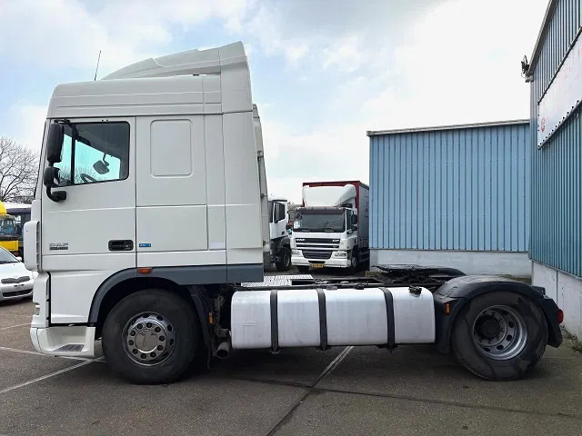 DAF XF 105.460 ATE SPACECAB 4x2 ONLY 835.500 KM (ZF-MANUAL GEARBOX / ZF-INTARDER / AIRCONDITIONING / EURO 5) - Xe đầu kéo: hình 4 DAF XF 105.460 ATE SPACECAB 4x2 ONLY 835.500 KM (ZF-MANUAL GEARBOX / ZF-INTARDER / AIRCONDITIONING / EURO 5) - Xe đầu kéo: hình 4