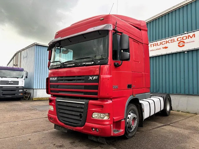 DAF XF 105.460 SPACECAB (ZF16 MANUAL GEARBOX / MX-BRAKE / 870+430 LITER TANK / AIRCONDITIONING / FRIDGE) - Xe đầu kéo: hình 1 DAF XF 105.460 SPACECAB (ZF16 MANUAL GEARBOX / MX-BRAKE / 870+430 LITER TANK / AIRCONDITIONING / FRIDGE) - Xe đầu kéo: hình 1