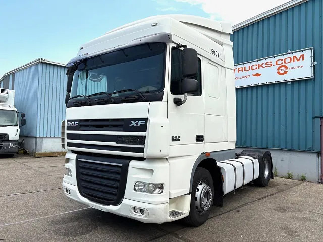 DAF XF 105.460 SPACECAB (ZF16 MANUAL GEARBOX / MX-BRAKE / 870+430 LITER TANK / FRIDGE / AIRCONDITIONING) - Xe đầu kéo: hình 1 DAF XF 105.460 SPACECAB (ZF16 MANUAL GEARBOX / MX-BRAKE / 870+430 LITER TANK / FRIDGE / AIRCONDITIONING) - Xe đầu kéo: hình 1